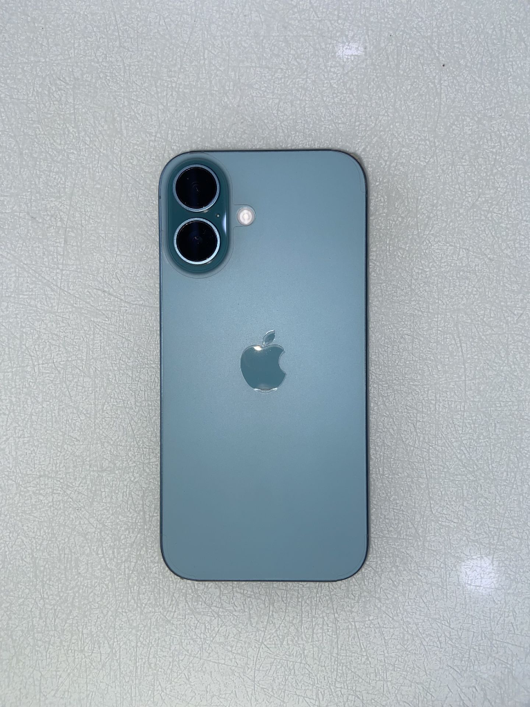 IPHONE 16 (128 gb, A grade)